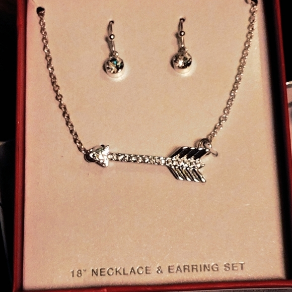 Jewelry set - Picture 5 of 5